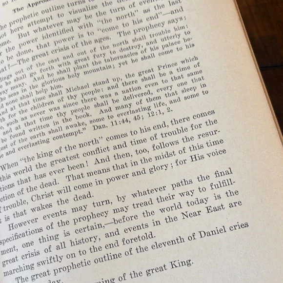 Beacon Lights of Prophecy Decorative Red Hardcover Book - Picture 15 of 16